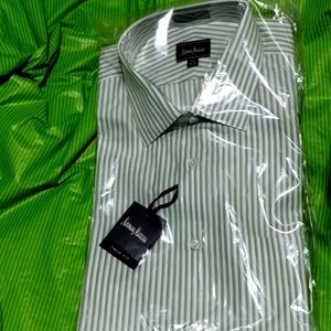 NWT Men's Shirt